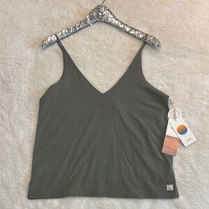 Vuori Villa Cami, Size Small NWT. Color Army.